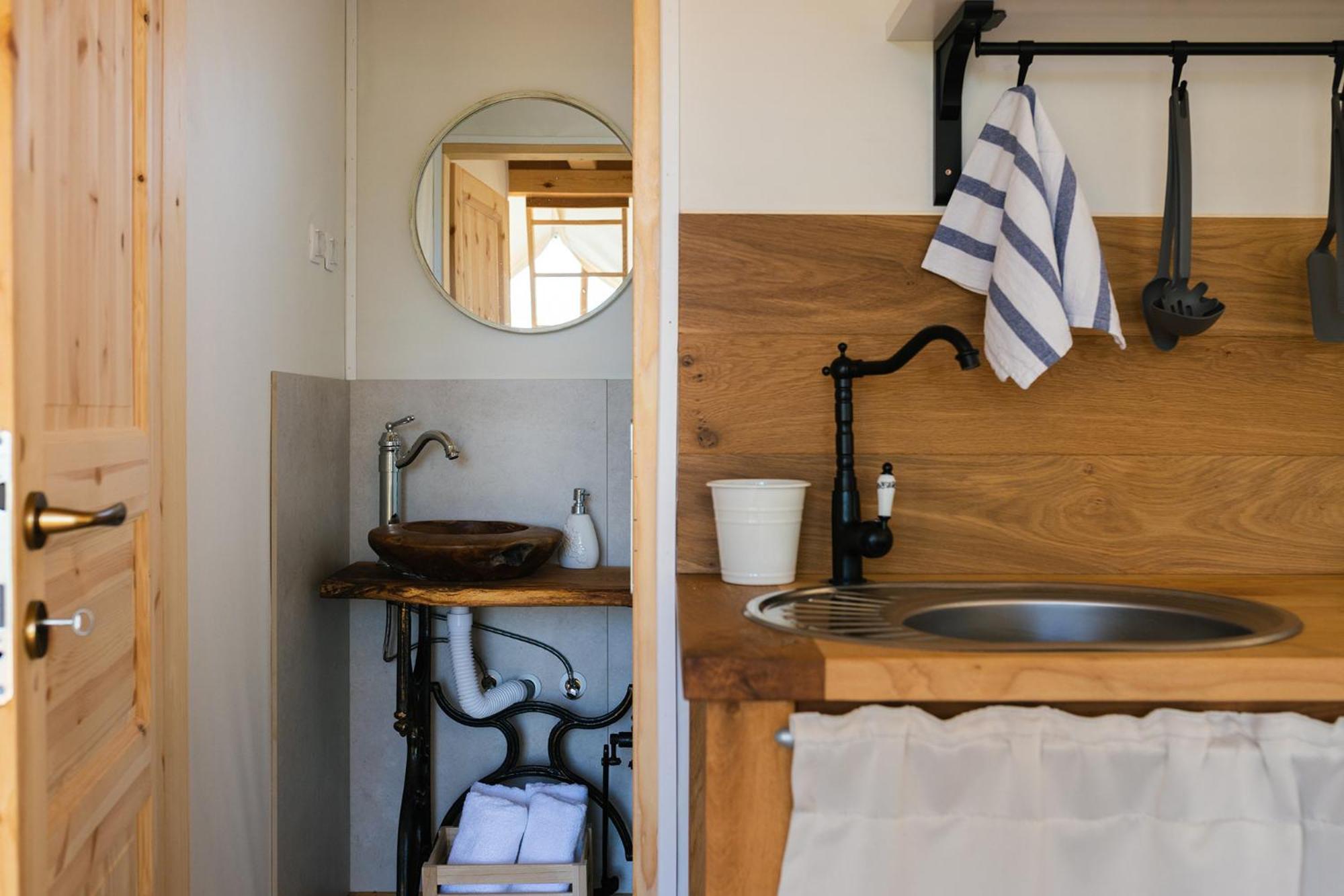 Glamping Kolpa 2*